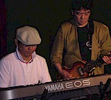 ＬＰＳ　ベーシスト　マー岡田さんと