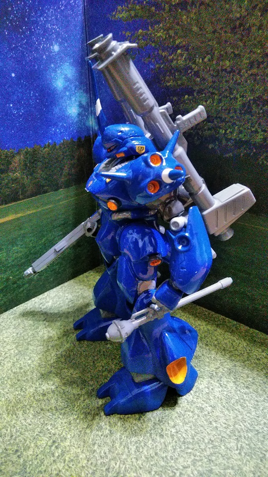 ケンプファー右側面