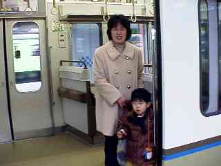 family_20000219_train.jpg (8404 oCg)