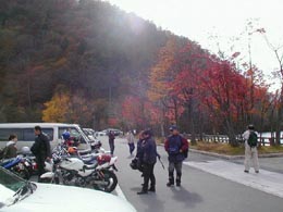 ���H���炲�A��