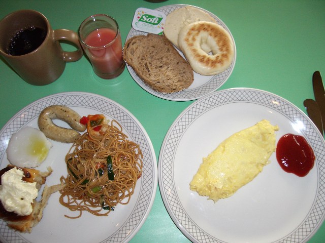 Breakfast-Singapore1